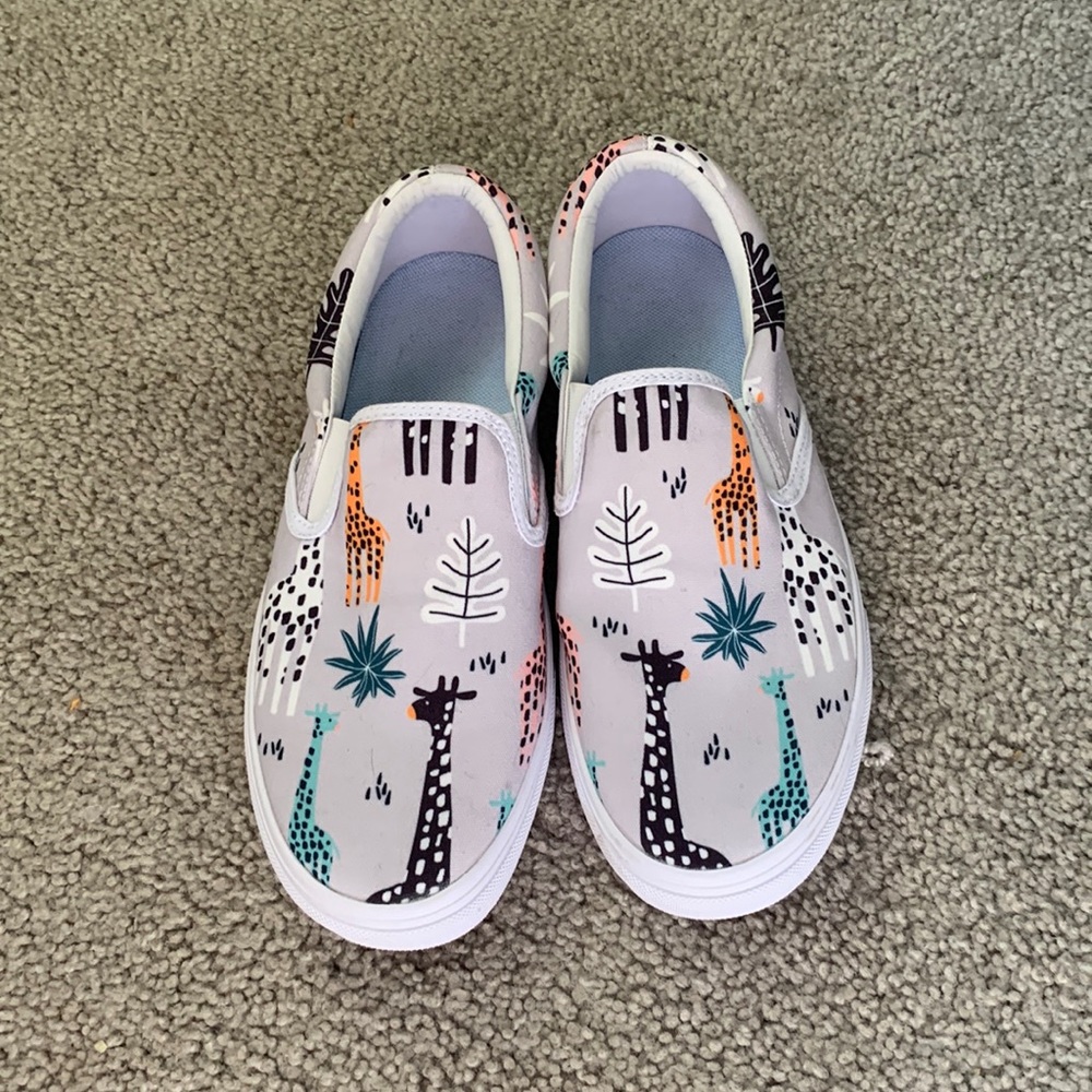 Cute giraffe slip on shoes brand NEW